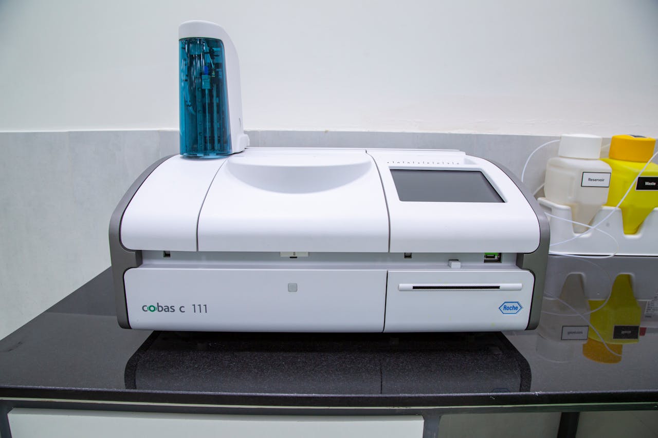 services-10 High-tech medical analyzer in a laboratory with sterile conditions.